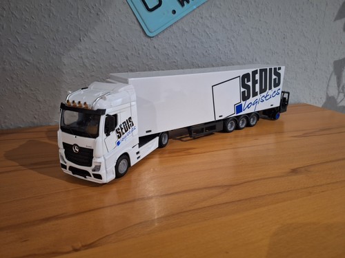 Bburago mercedes benz - bburago,