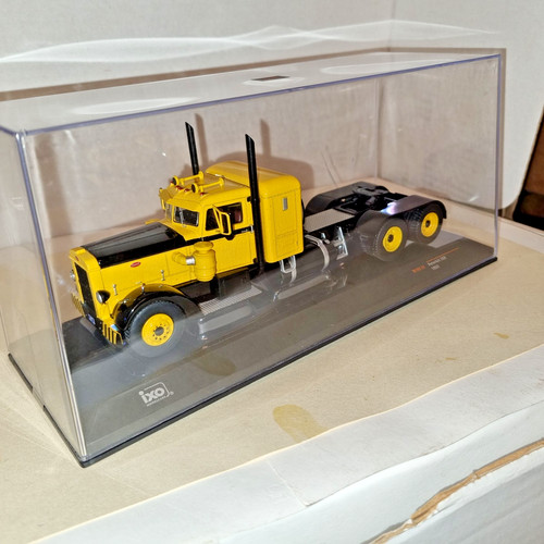 Peterbilt 350 1952 gelb