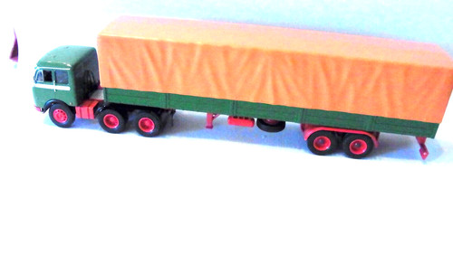 Ixo mercedes lps333 - 1:43,