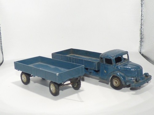 Märklin 8012 8009 - /,